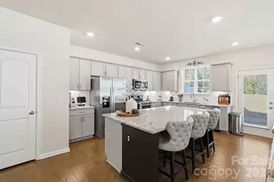 3039 Glenn Hope Wy, Matthews, NC 28104 - Photo 5