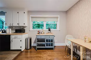 4920 Raymond Pl, Charlotte, NC 28205 - Photo 11