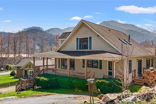 60 Rolling Ln, Maggie Valley, NC 28751 - Photo 5