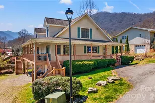 60 Rolling Ln, Maggie Valley, NC 28751 - Photo 3