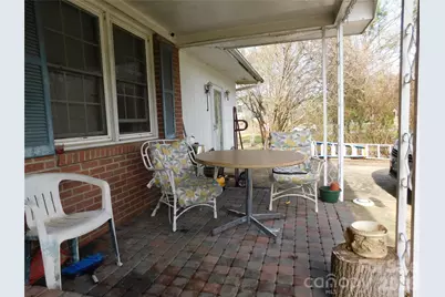 124 Jeff Street, Hendersonville, NC 28739 - Photo 3