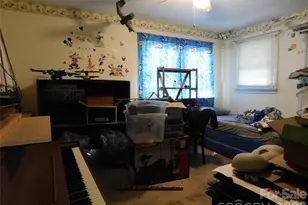 124 Jeff St, Hendersonville, NC 28739 - Photo 17