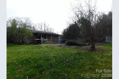 124 Jeff Street, Hendersonville, NC 28739 - Photo 7