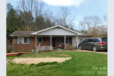 124 Jeff Street, Hendersonville, NC 28739 - Photo 1