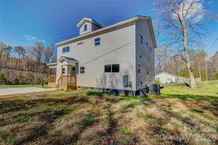 902 N Mountain St, Cherryville, NC 28021 - Photo 25