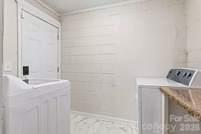 116 Honeywood Avenue, Charlotte, NC 28216 - Photo 21