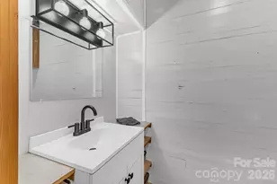 98 Poplar Springs Rd, Hiddenite, NC 28636 - Photo 25