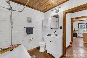 98 Poplar Springs Rd, Hiddenite, NC 28636 - Photo 27