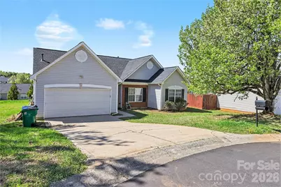 4011 Lakota Court, Charlotte, NC 28269 - Photo 3