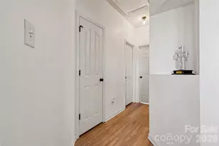 4011 Lakota Ct, Charlotte, NC 28269 - Photo 11