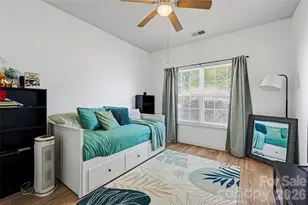 4011 Lakota Ct, Charlotte, NC 28269 - Photo 19