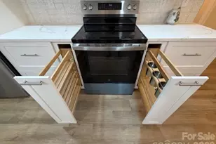 6906 Old Forge Dr, Charlotte, NC 28226 - Photo 15