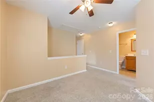 9314 Meadowmont View Dr, Charlotte, NC 28269 - Photo 19