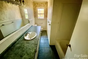 154 Lovelace Rd, Forest City, NC 28043 - Photo 13