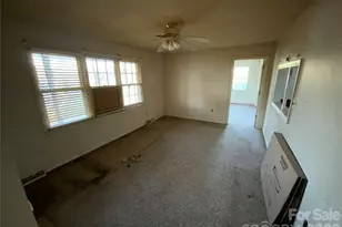 154 Lovelace Rd, Forest City, NC 28043 - Photo 5