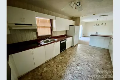 154 Lovelace Road, Forest City, NC 28043 - Photo 7