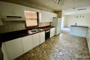 154 Lovelace Rd, Forest City, NC 28043 - Photo 7