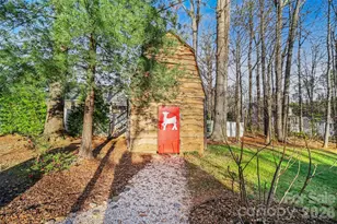 14921 August Ln, Charlotte, NC 28227 - Photo 13