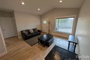 386 Sunset Dr, Mill Spring, NC 28756 - Photo 17