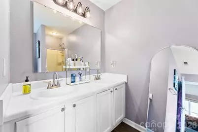 727 Almora Drive, Charlotte, NC 28216 - Photo 21