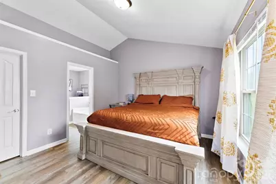 727 Almora Drive, Charlotte, NC 28216 - Photo 19