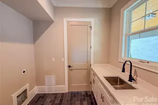 4822 Walker Rd, Charlotte, NC 28211 - Photo 25