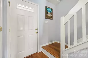 8652 Robinson Forest Dr, Charlotte, NC 28277 - Photo 5