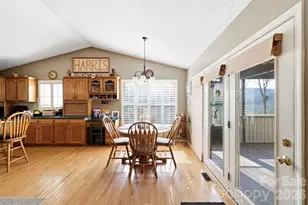 1489 Round Mountain Rd, Brevard, NC 28712 - Photo 9