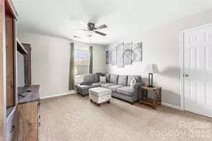 1015 Sparrow Valley Way, Charlotte, NC 28214 - Photo 17