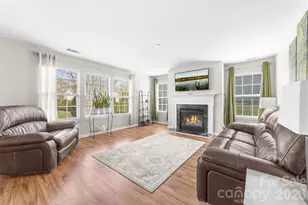 1015 Sparrow Valley Way, Charlotte, NC 28214 - Photo 7