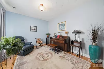 4762 Braxton Gate Lane, Hickory, NC 28602 - Photo 5