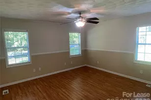 23 44th Ave Pl NE, Hickory, NC 28603 - Photo 7