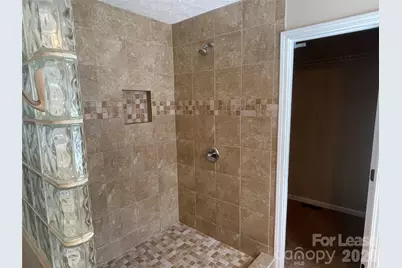 23 44th Avenue Place NE, Hickory, NC 28603 - Photo 9