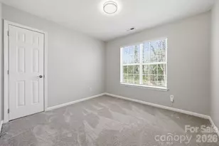 10122 Northwoods Forest Dr, Charlotte, NC 28214 - Photo 19
