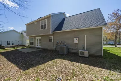 10122 Northwoods Forest Drive, Charlotte, NC 28214 - Photo 31