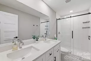 1026 Rollingwood Dr, Charlotte, NC 28217 - Photo 9