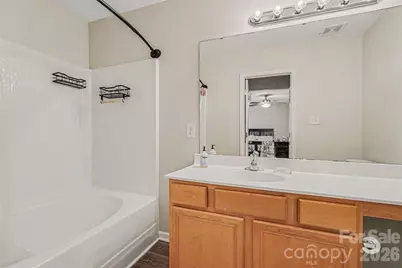 5504 Waverly Lynn Lane, Charlotte, NC 28269 - Photo 19