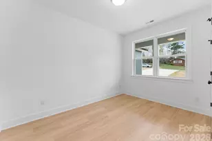 220 Nancy Dr, Shelby, NC 28152 - Photo 13