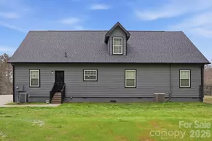 67 Nimitz Dr, Brevard, NC 28712 - Photo 3