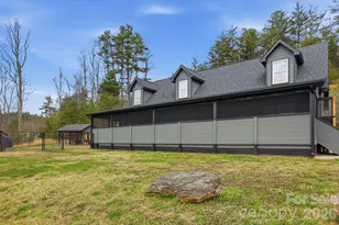 67 Nimitz Dr, Brevard, NC 28712 - Photo 1