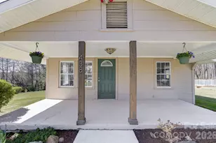 438 Loop Rd, Hendersonville, NC 28792 - Photo 39