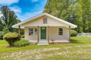 438 Loop Rd, Hendersonville, NC 28792 - Photo 33