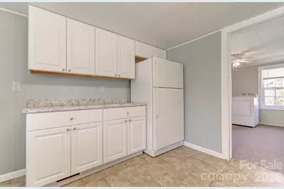 438 Loop Road, Hendersonville, NC 28792 - Photo 21