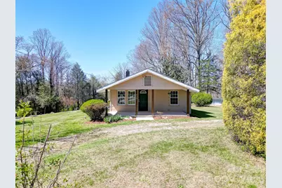 438 Loop Road, Hendersonville, NC 28792 - Photo 29