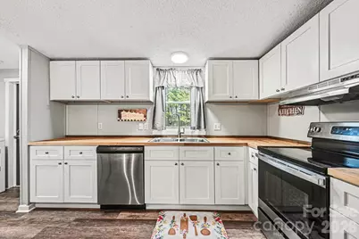 1392 Old Mountain Road, Statesville, NC 28677 - Photo 9