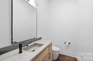 1423 S Wendover Rd, Charlotte, NC 28211 - Photo 33