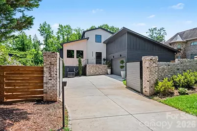 1423 S Wendover Road, Charlotte, NC 28211 - Photo 3