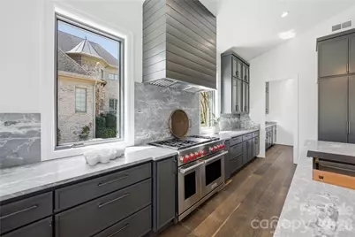 1423 S Wendover Road, Charlotte, NC 28211 - Photo 13