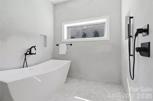 1423 S Wendover Rd, Charlotte, NC 28211 - Photo 41