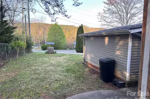 626 Lukes Loop, Marion, NC 28752 - Photo 27